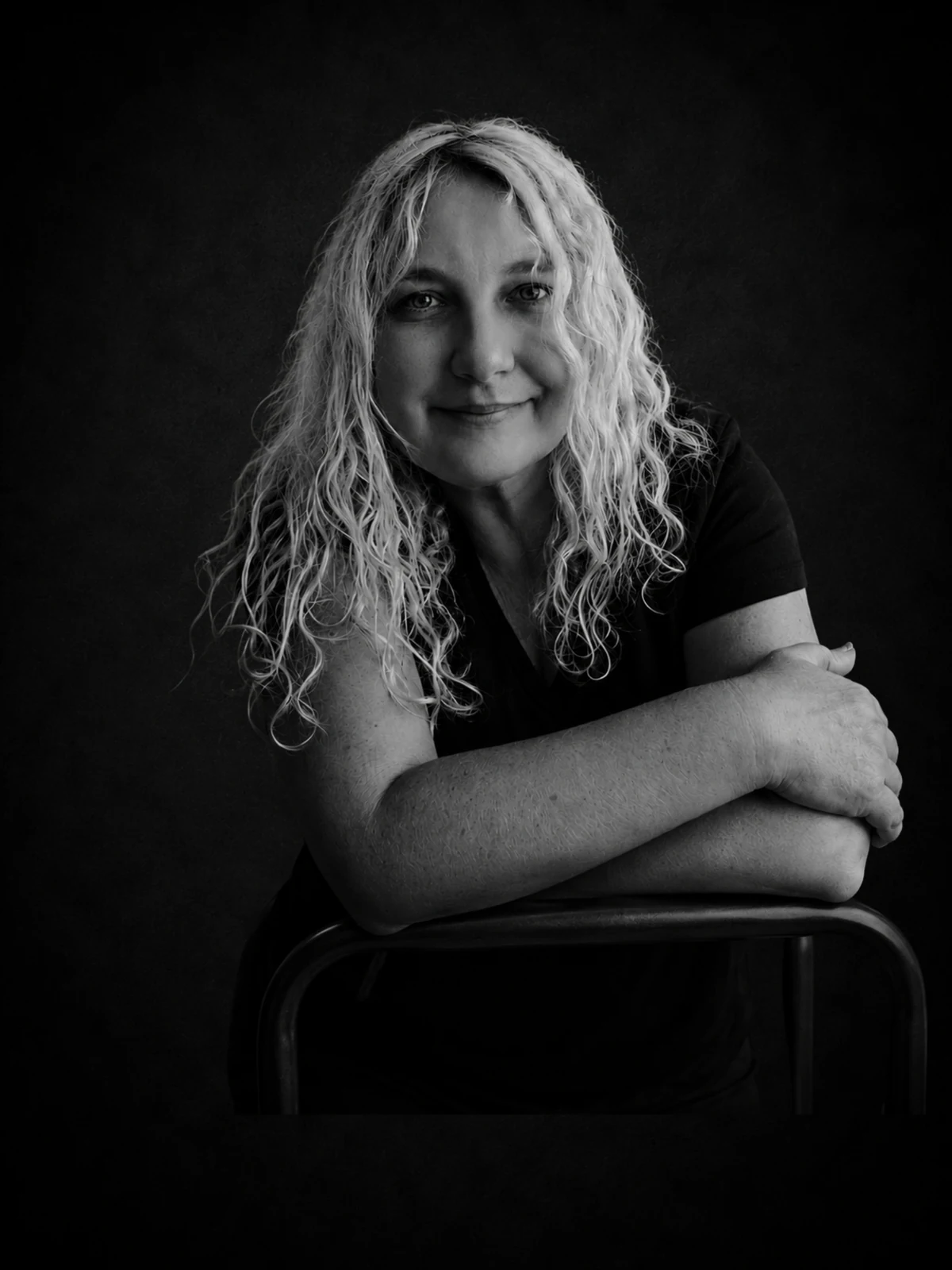 Portrait of artist Ina Windemuth.